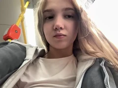 Bambi Lu: New Tits & Pornhub WebCam Record 65