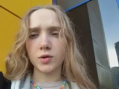 Bambi Lu, Two Pussy WebCam Record aa
