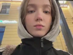 Bambi Lu: Hair List WebCam Record 27