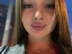 17 Krismagnoly: Free Twitter & Amateur Webcam WebCam Record ea