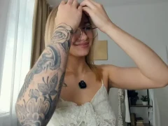 111 Glossybabe, Gorgeous WebCam Record 5b