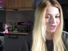 Shy_blondiee: Amateur up Amateur WebCam Record 18
