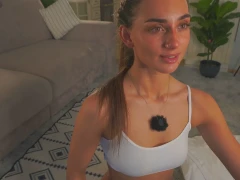 06 18 26 Marhtapriester, New Teen and Red WebCam Record 13